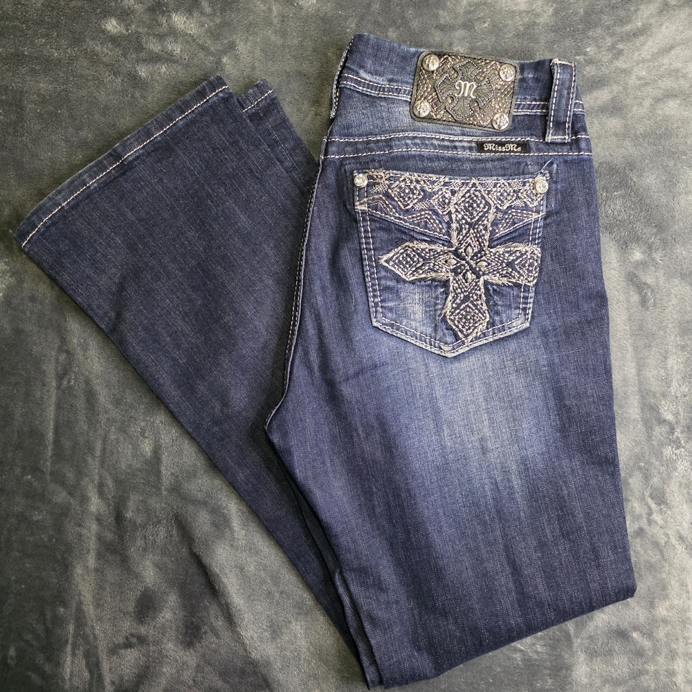 Miss Me Women’s Mid Rise Curvy Boots Jean Actual Size 28  Blue Dark Wash Denim
